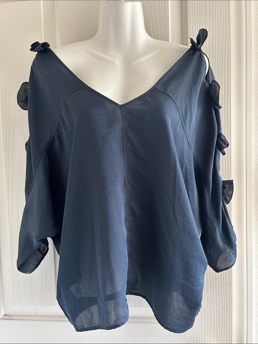 RACHEL Rachel Roy Navy Bow-Detail V-Neck Blouse
